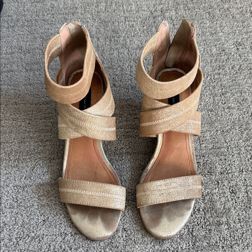 Steve Madden Gold Strappy Women's Sandal Wedges